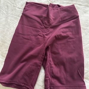 Balance Athletica/Vitality Cycle Short - size XS